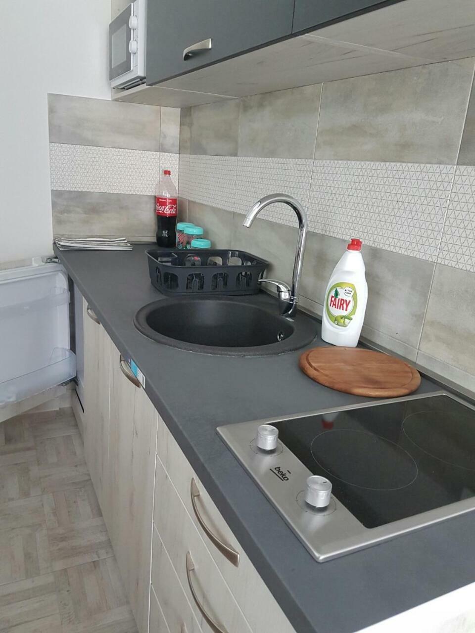 Porto Njegusi A2 Apartment Цетине Екстериор снимка